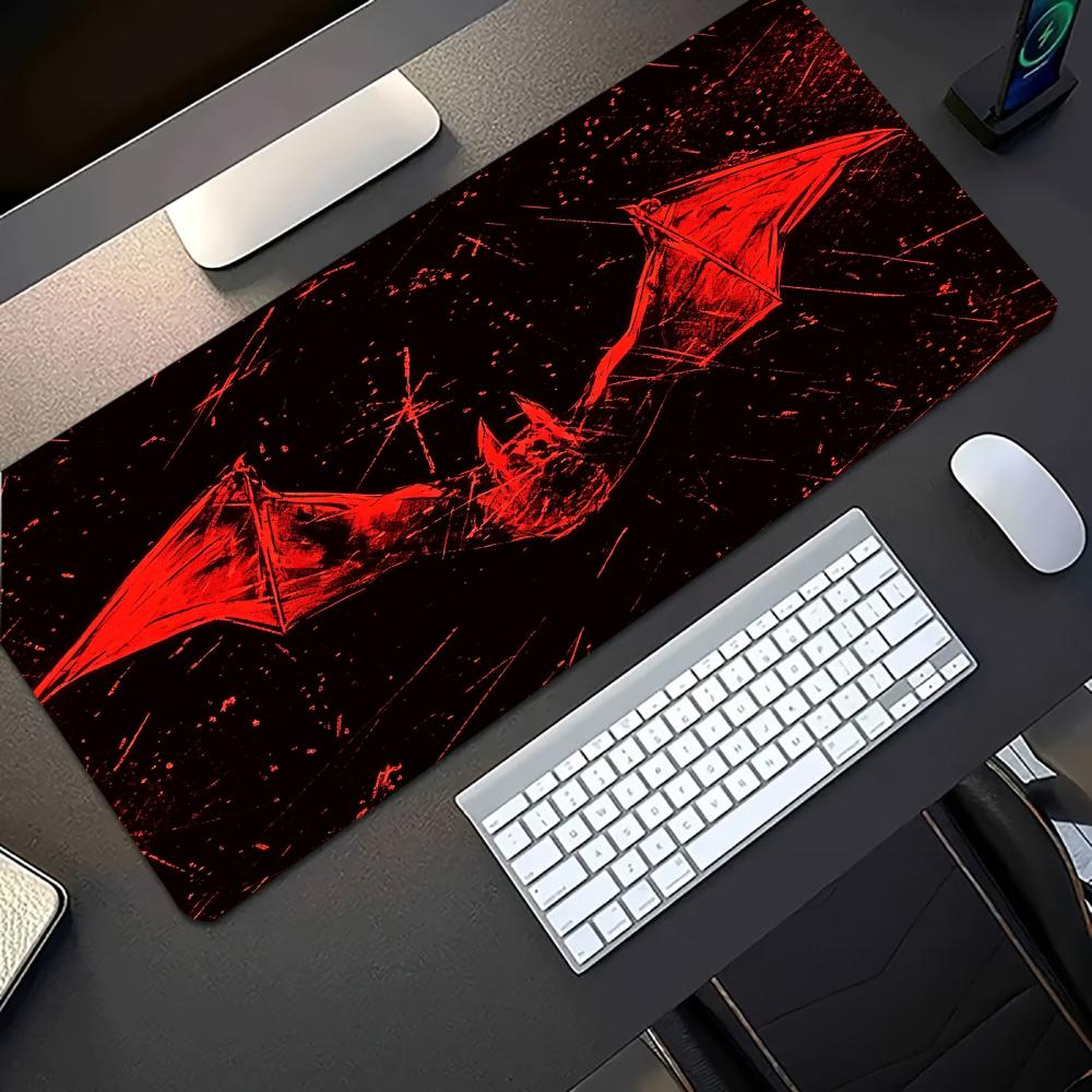 Desk Setup Pc And Laptop - ダークレッドのコウモリ柄大型ゲーミングマウスパッド、滑り止めゴム製デスクマット、キーボードマット、PC、ラップトップ、オフィス、家庭、ゲーマー向けセットアップ