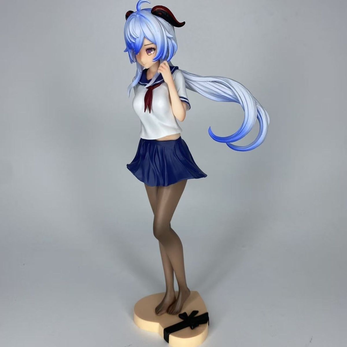 25CMJK告白ガニュ 美しいアニメ周辺フィギュア装飾シーン - Desk Setup Editing のレビューと価格